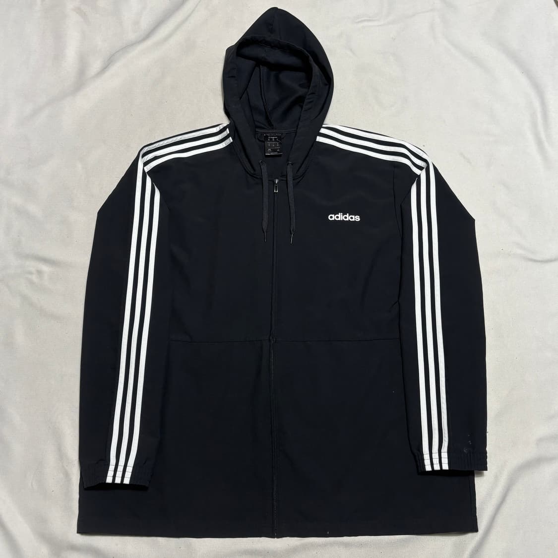 2XL 아디다스 블랙 바람막이 상품이미지2