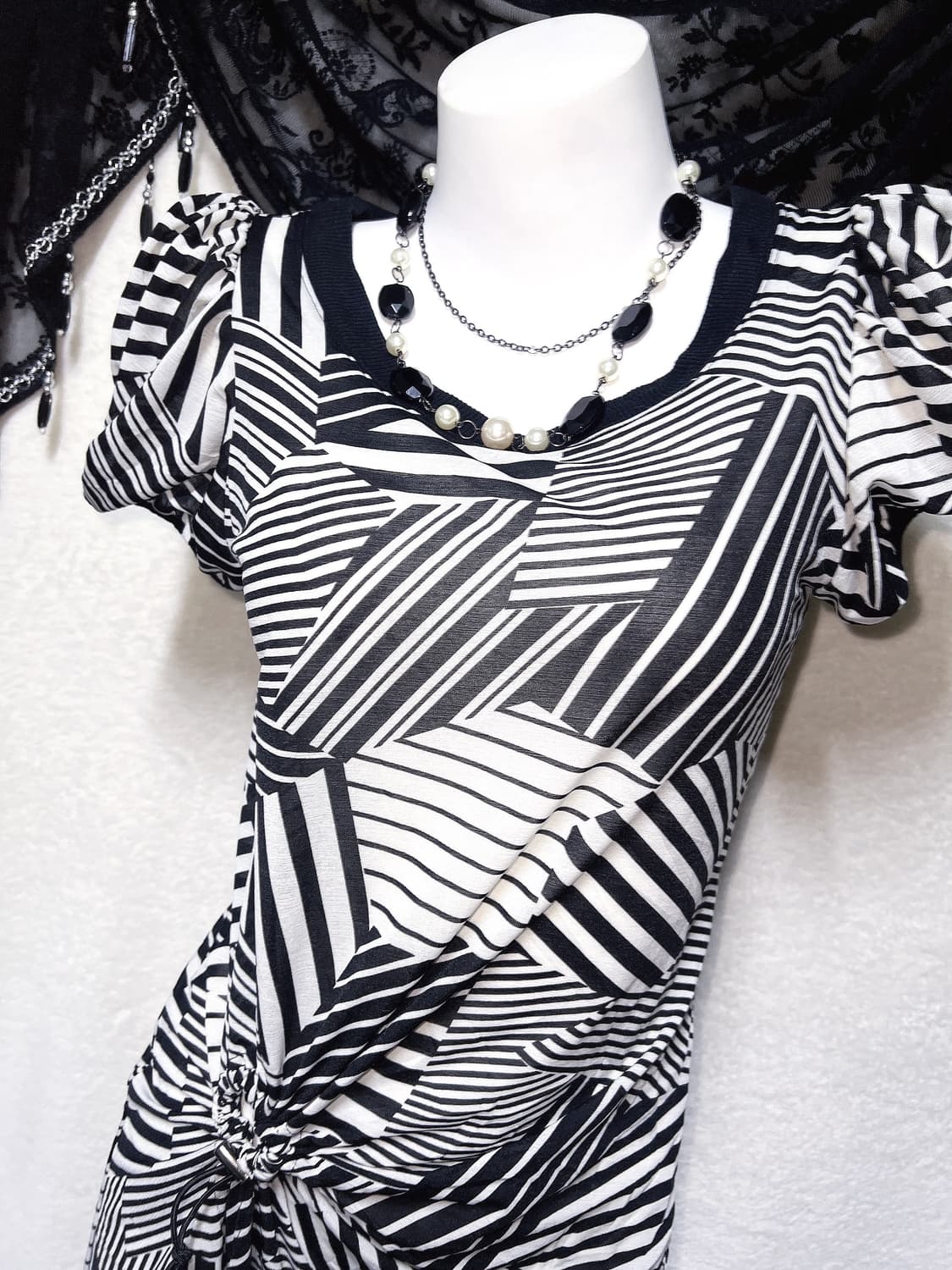 오네갸루 히메 기하학패턴 매듭셔링 퍼프숄더 미니원피스 아게하 헤이세이 상품이미지7