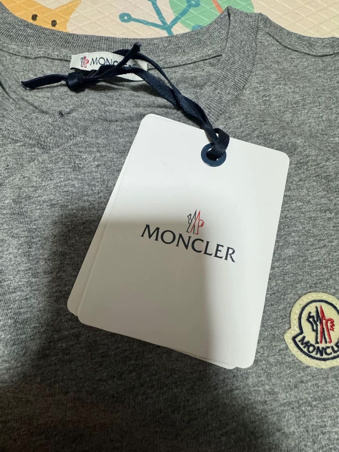 [몽클;레어] 새상품 / 반팔 / 약 105 사이즈 상품이미지2