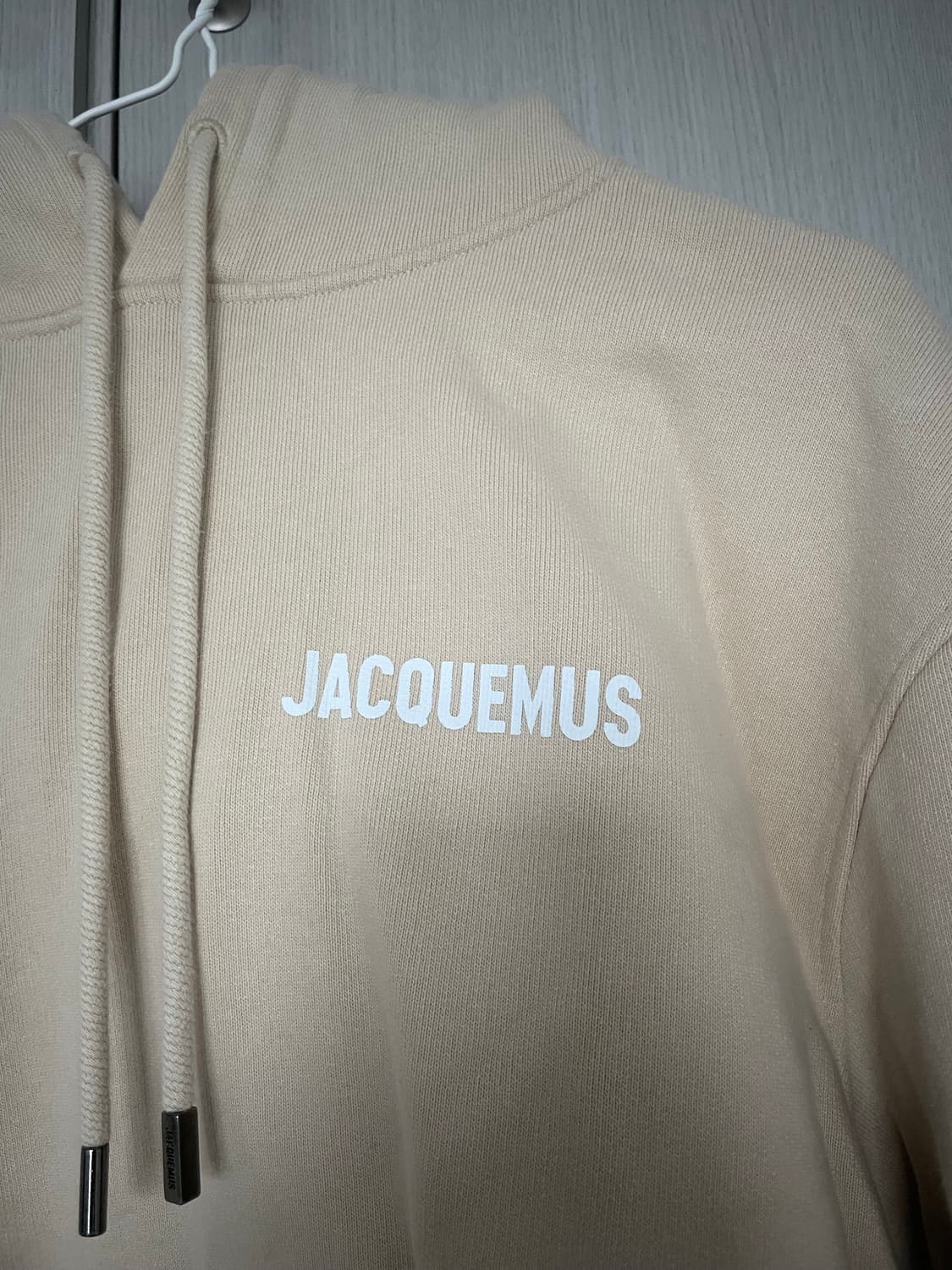 Jacquemus 자크뮈스 후드티 베이지 상품이미지2