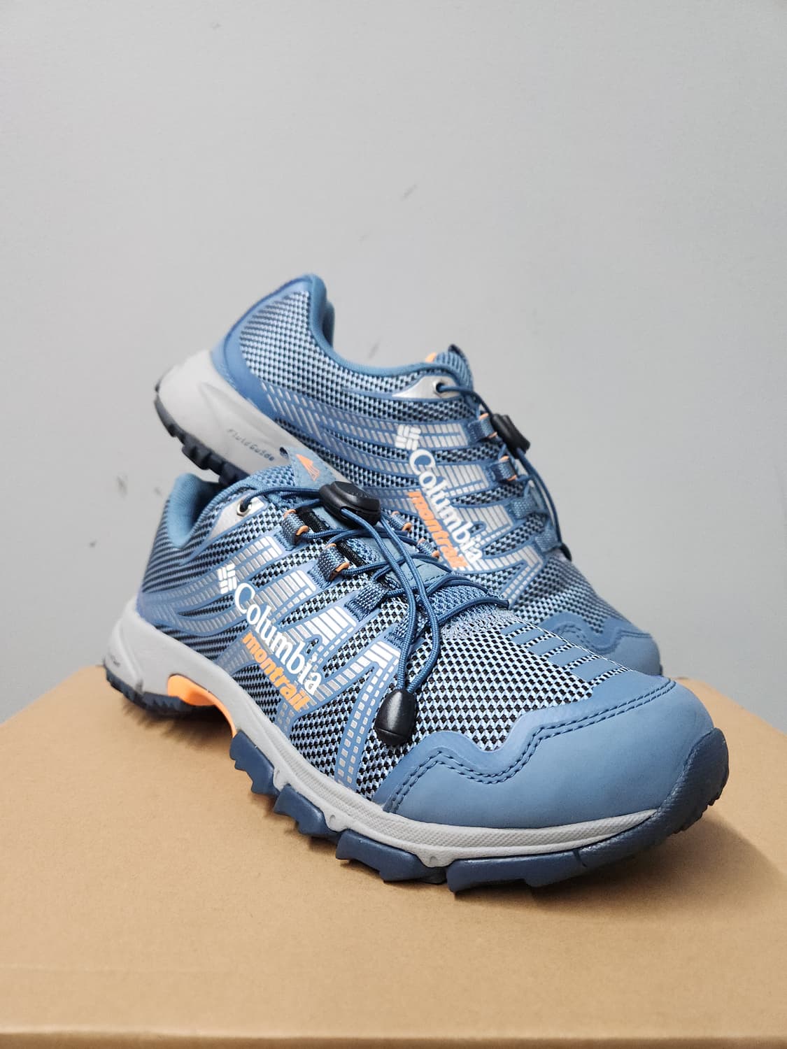 컬럼비아 몬트레일 트래킹 러닝화 (여성) 상품이미지1