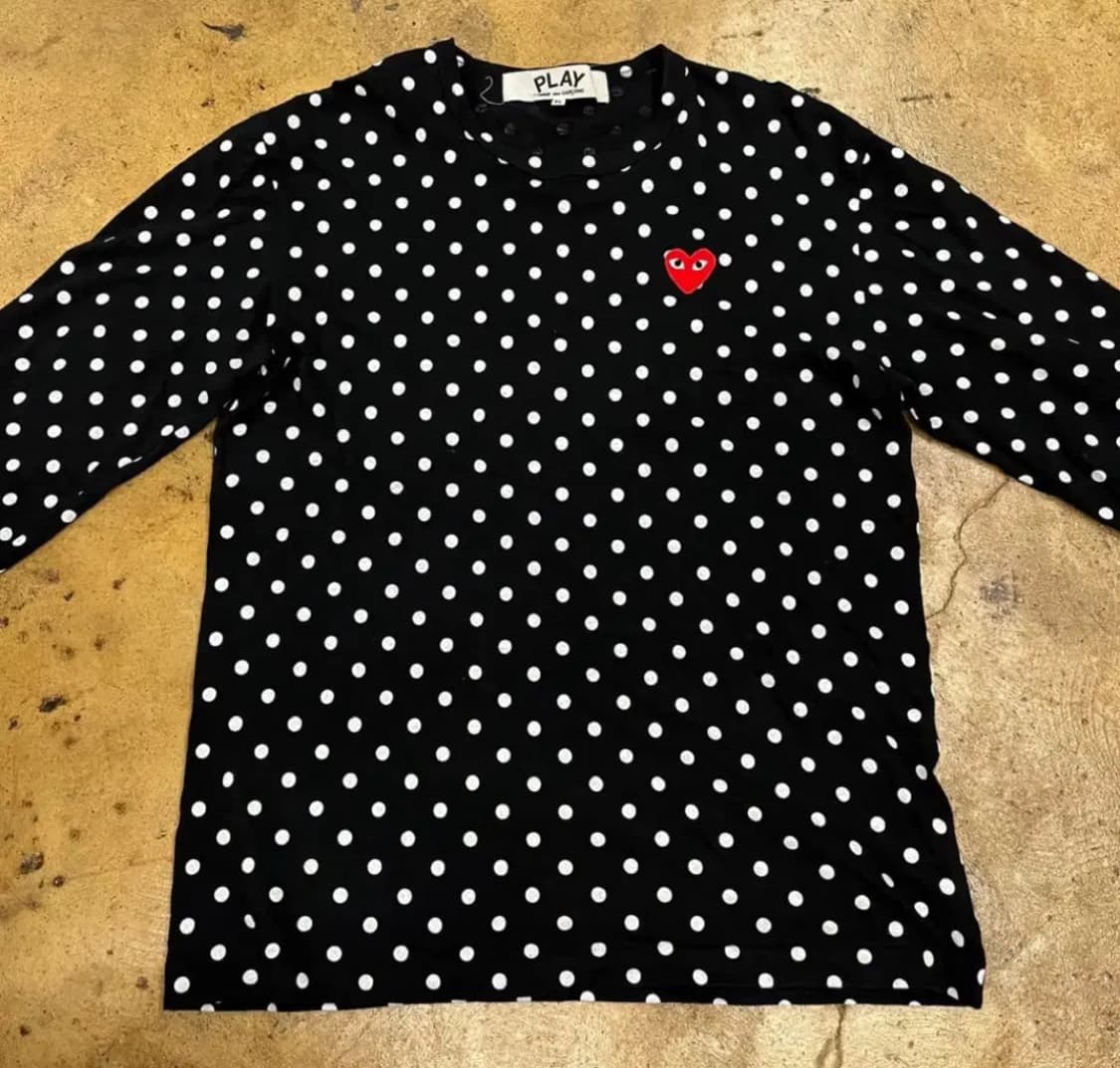 꼼데가르송 도트 롱슬리브 판매합니다 상품이미지1