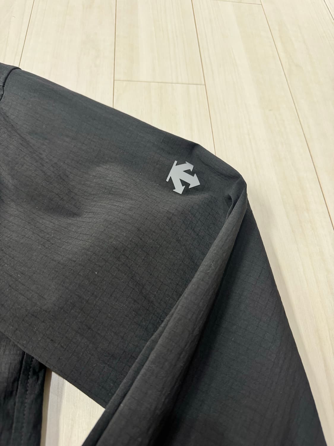 데상트 올터레인 코듀라 립스탑 셔츠자켓 상품이미지4