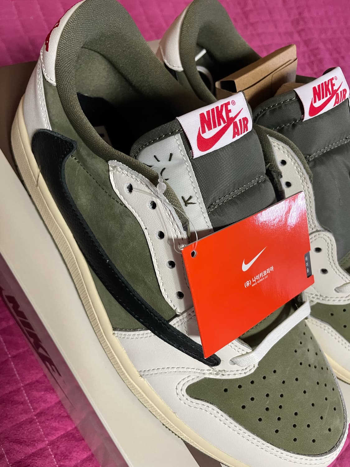 새상품 트래비스 스캇 조던 1 로우 리버스 올리브 280 상품이미지3