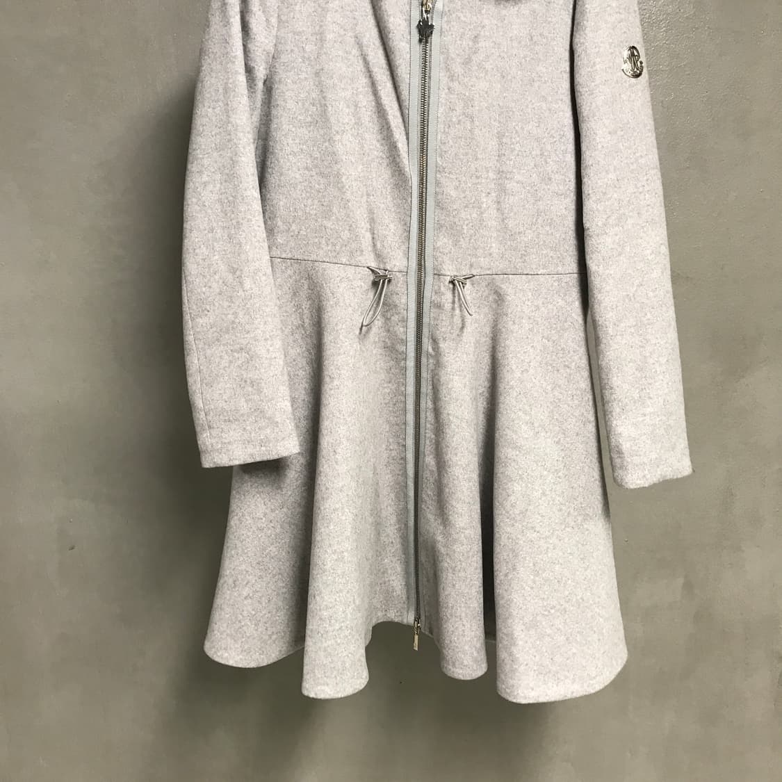 몽클레어 코트 그레이 2(W) 상품이미지3