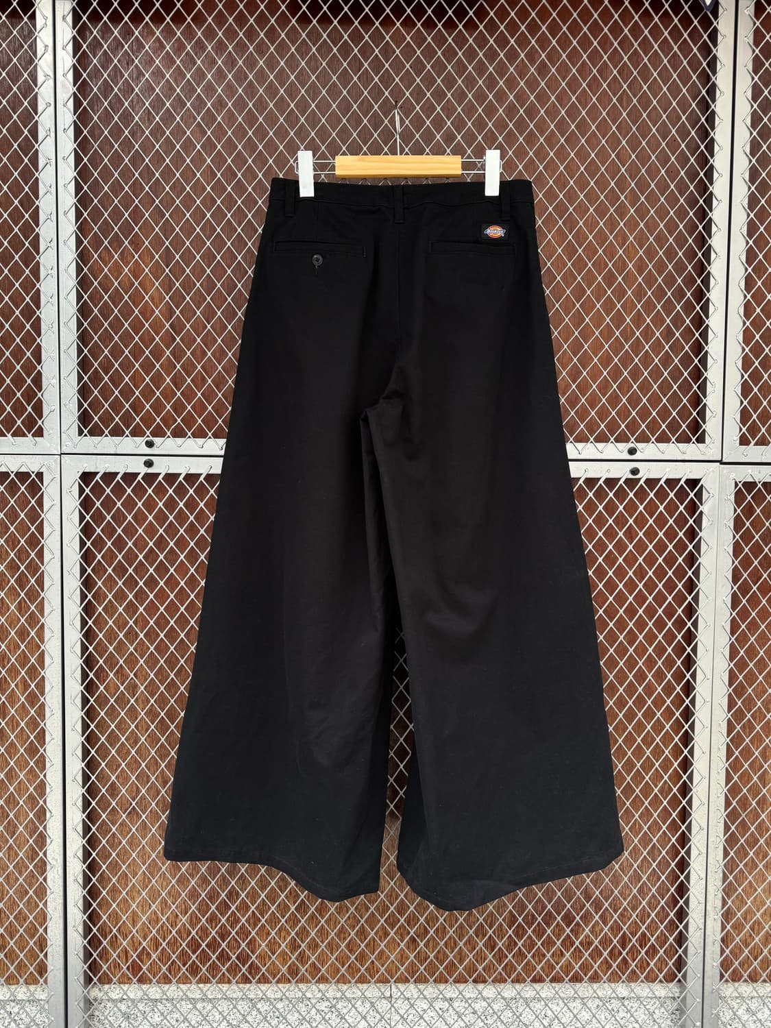 디키즈 패디드 핀턱 와이드 레그 팬츠 블랙 28 상품이미지6