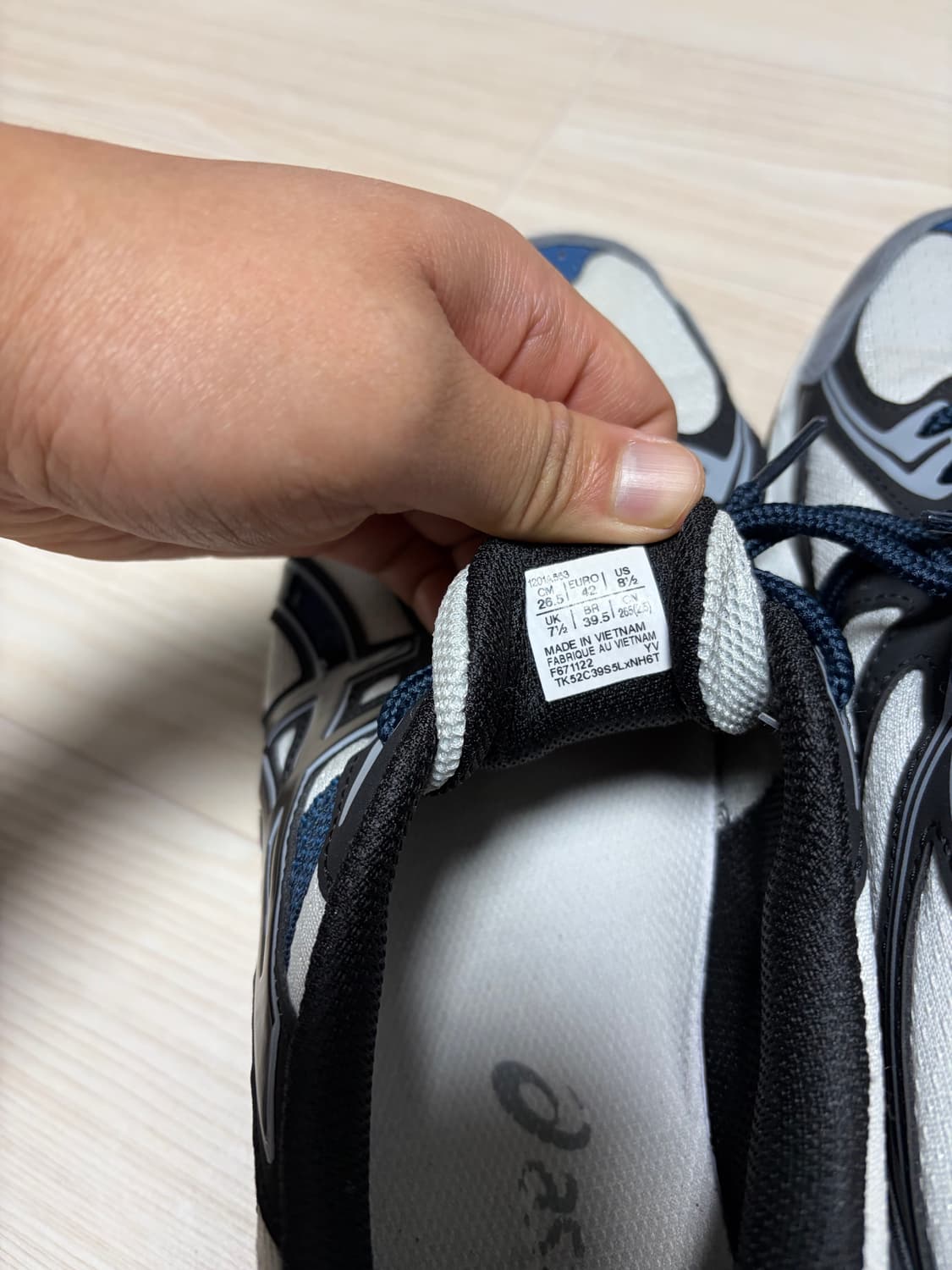 아식스 젤벤쳐6 글레이셔그레이 265 상품이미지3