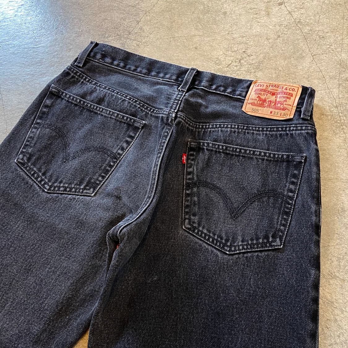 (32)00s 빈티지 리바이스 505 블랙진 핸드워크 상품이미지3