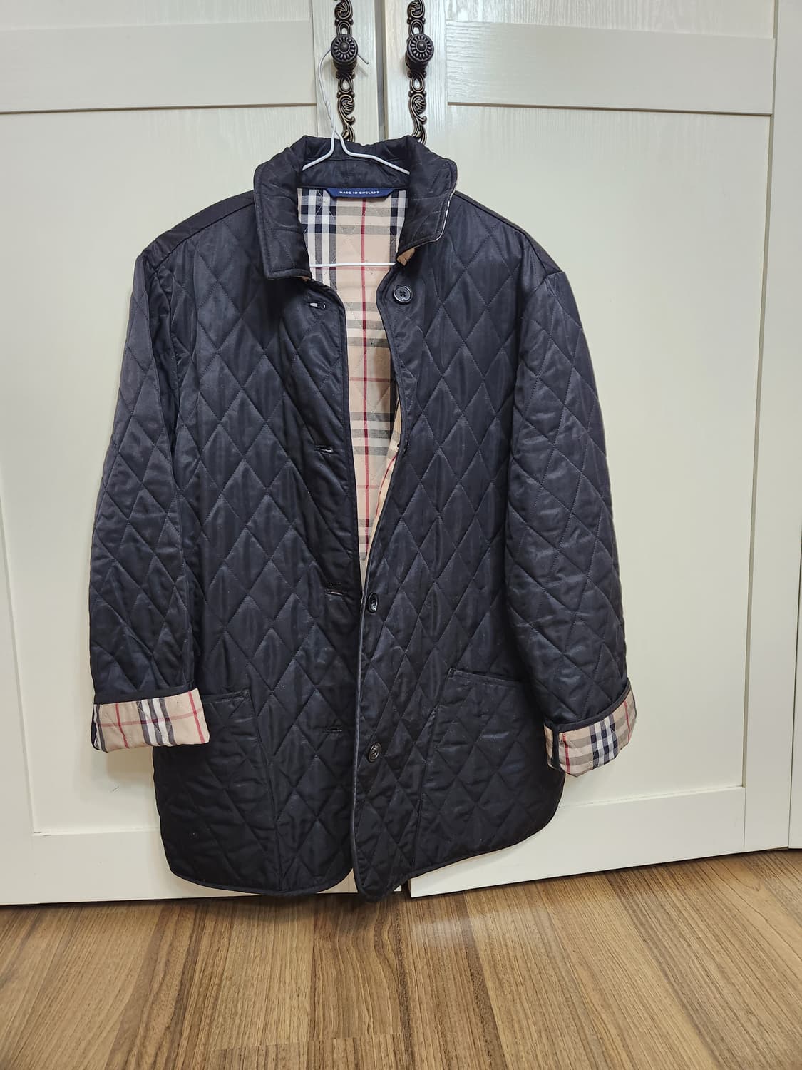 버버리 퀼팅자켓 ㅡ정품  상품이미지1