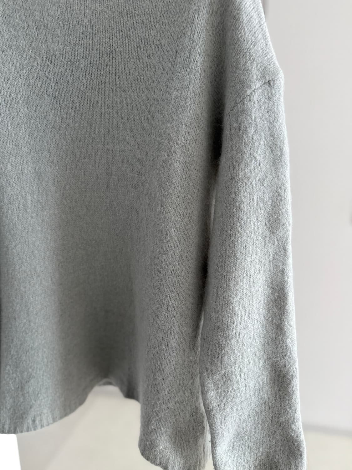 아워레가시 소나 라운드넥 니트 상품이미지4