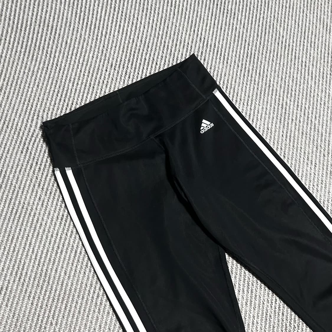 [L] adidas 아디다스 우먼즈 검/흰 레깅스 상품이미지2
