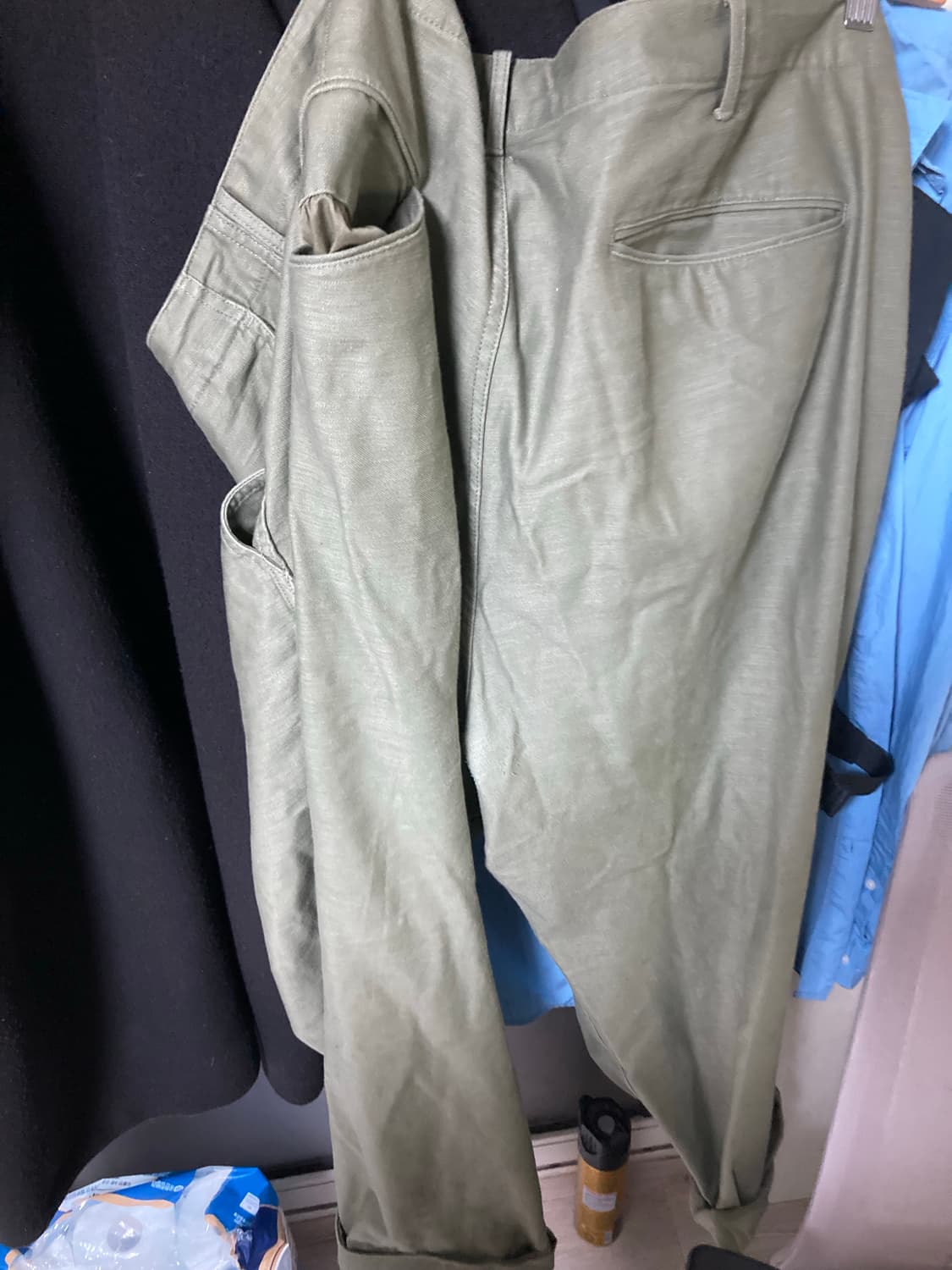 무탠다드 백 사틴 오피서 팬츠 올리브 카키 42인치 상품이미지6