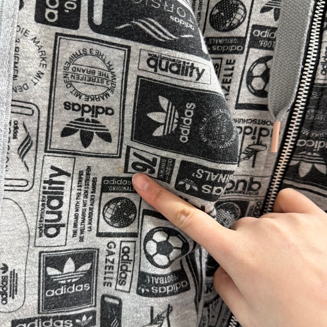 [M] 아디다스 그래픽 후드집업 상품이미지7