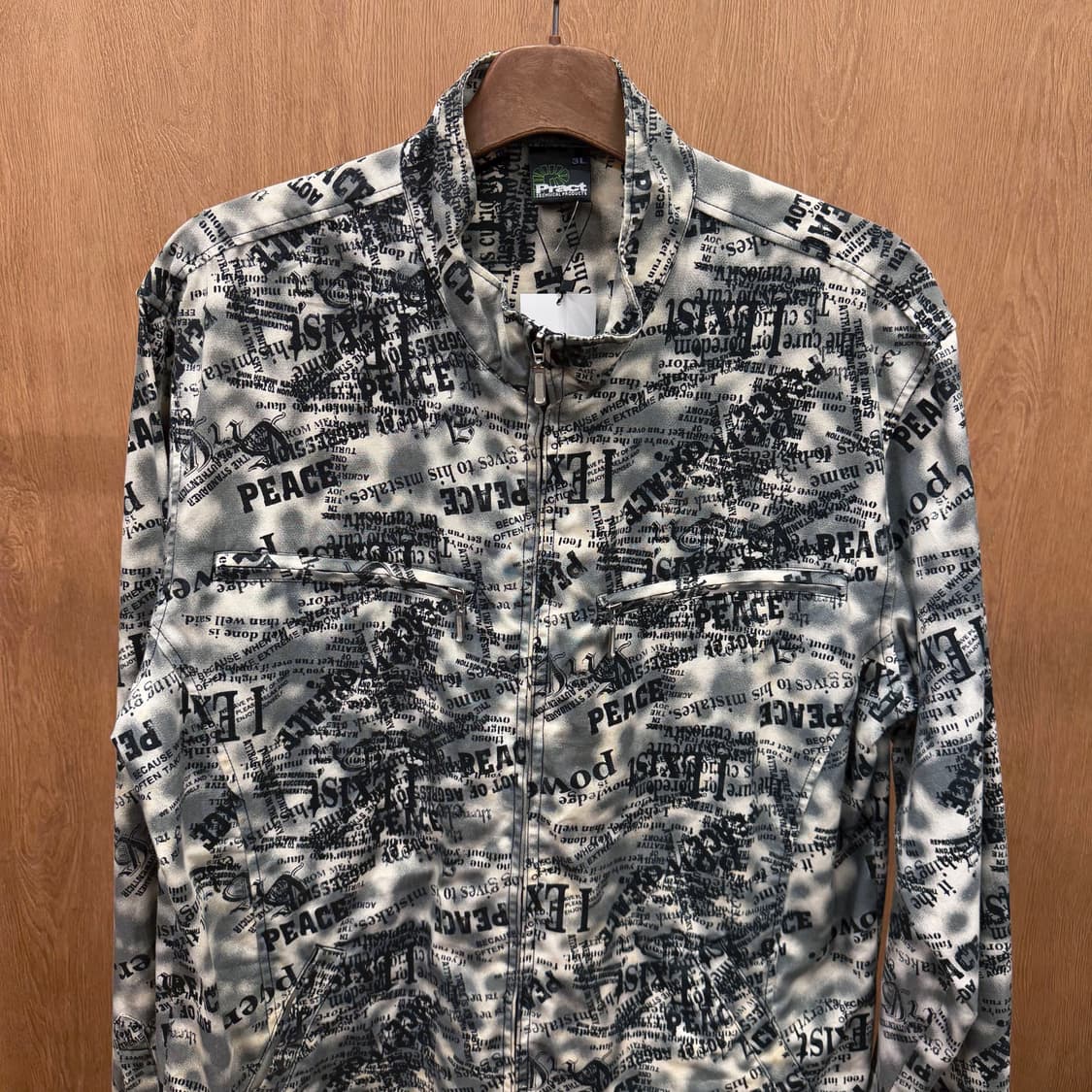 JPN 집업 자켓 올오버 타이포그래피 프린팅 디테일 레귤러핏 그레이 상품이미지4