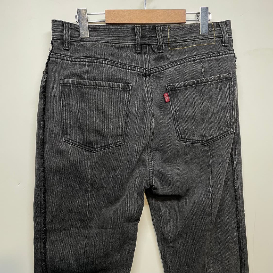 앤더슨벨 흑청 데님 팬츠 상품이미지5