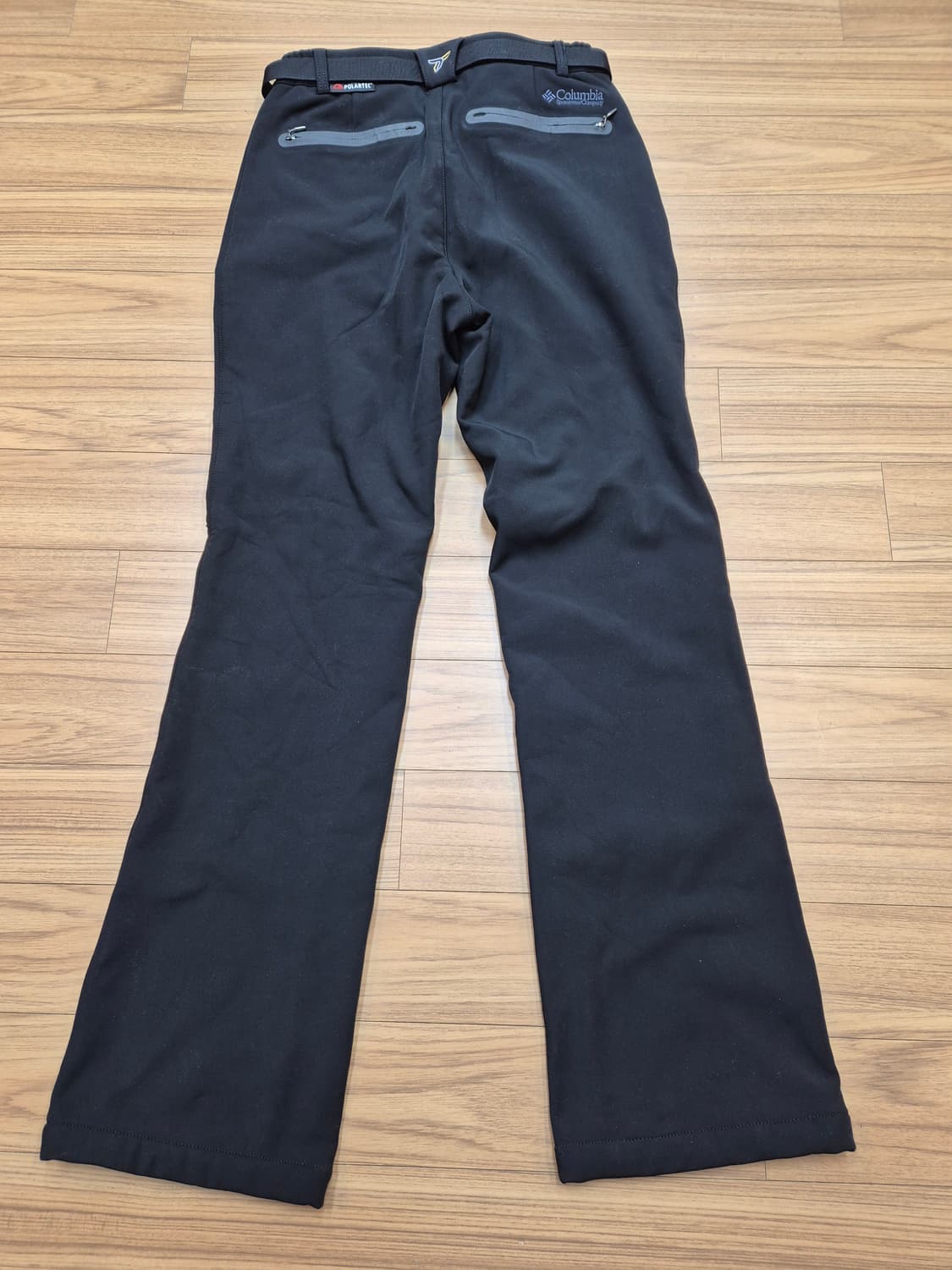 컬럼비아 여성 등산 바지 블랙 색상입니다. 사이즈는 65(S)이고, 허리 상품이미지2