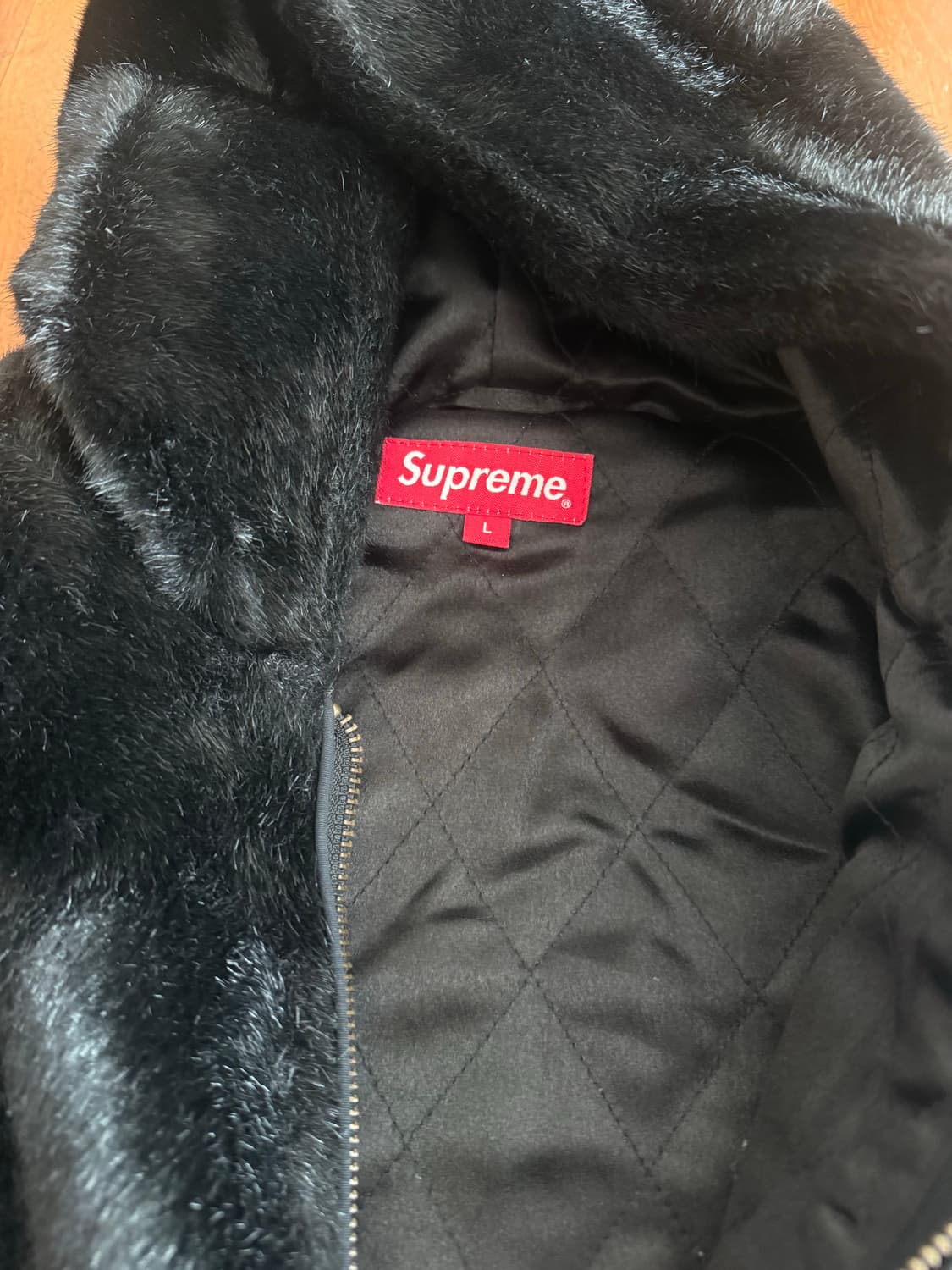 슈프림 퍼 후드 집업 상품이미지2