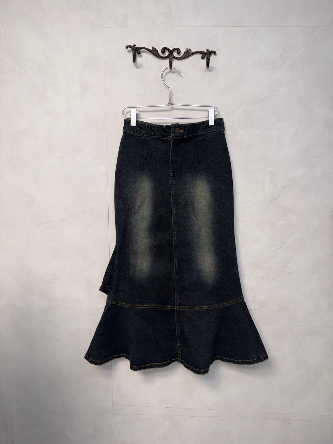 Washing denim gold painted stud cubic sk 상품이미지3