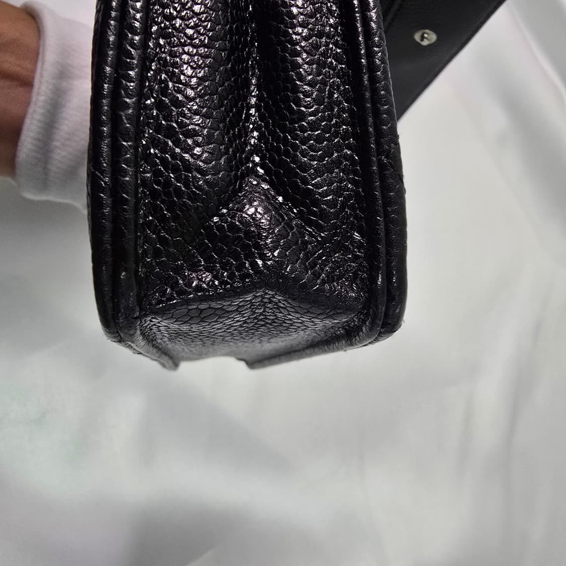 샤넬 클래식 woc 케비어 블랙 은장 상품이미지7