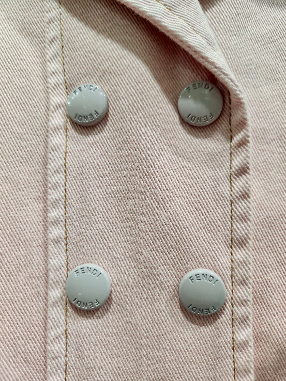 펜디 핑크 데님 반팔 자켓 38 정품 상품이미지7