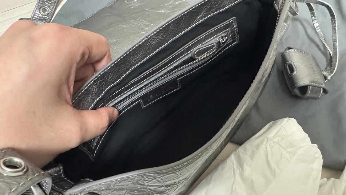 [OS] 발렌시아가 르 카골 플랩백  (크로스백) XS 실버 글레이 상품이미지6