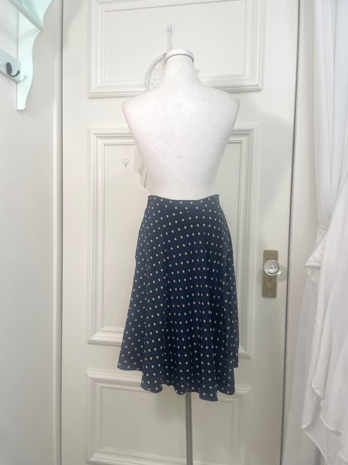 RALPH LAUREN silk navy dot midi skirt 상품이미지3