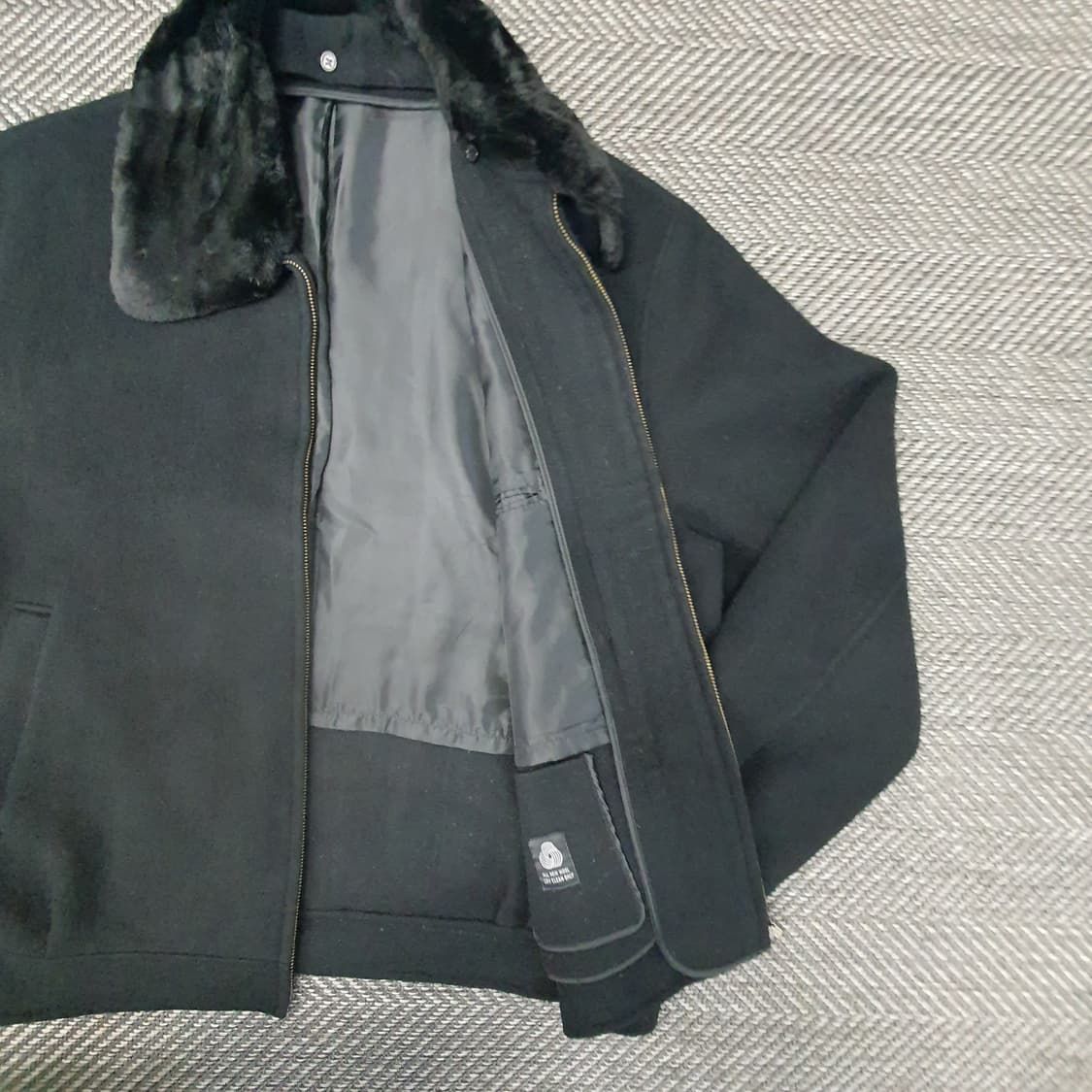 캠브리지 퍼카라 울점퍼 남자105~110 상품이미지5