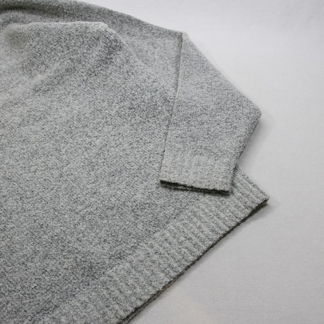 (착용컷) AUTHENTIC 니트 (남성용 100) 상품이미지6