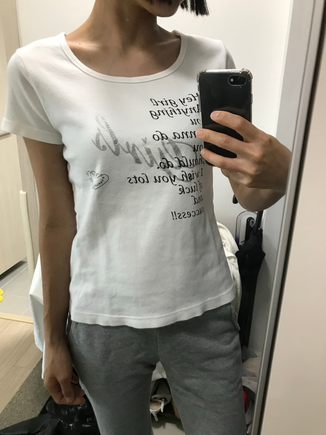 빈티지 영문 큐빅 하트 반팔티 상품이미지5