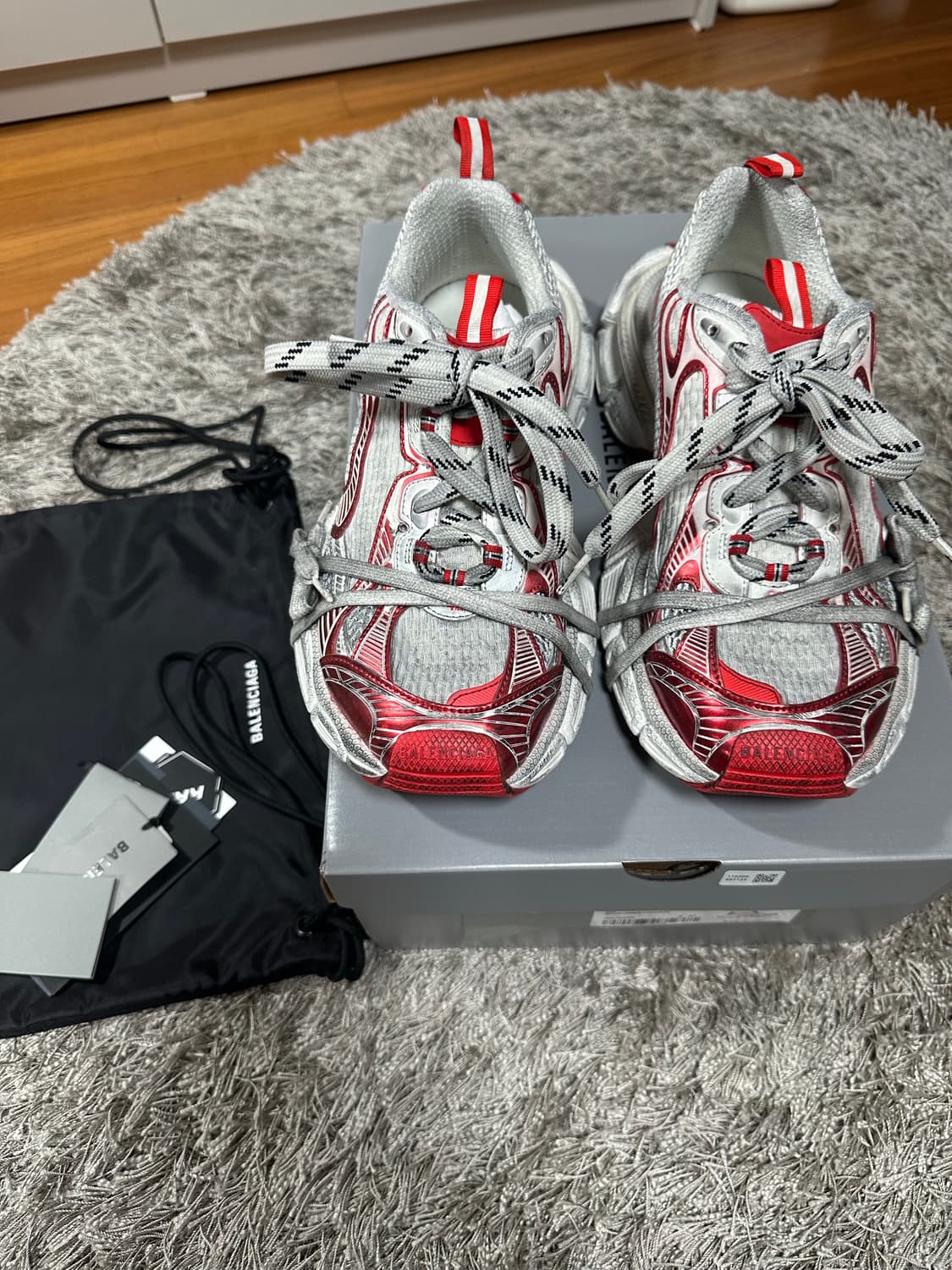 [42] 발렌시아가 3XL 레드 상품이미지4