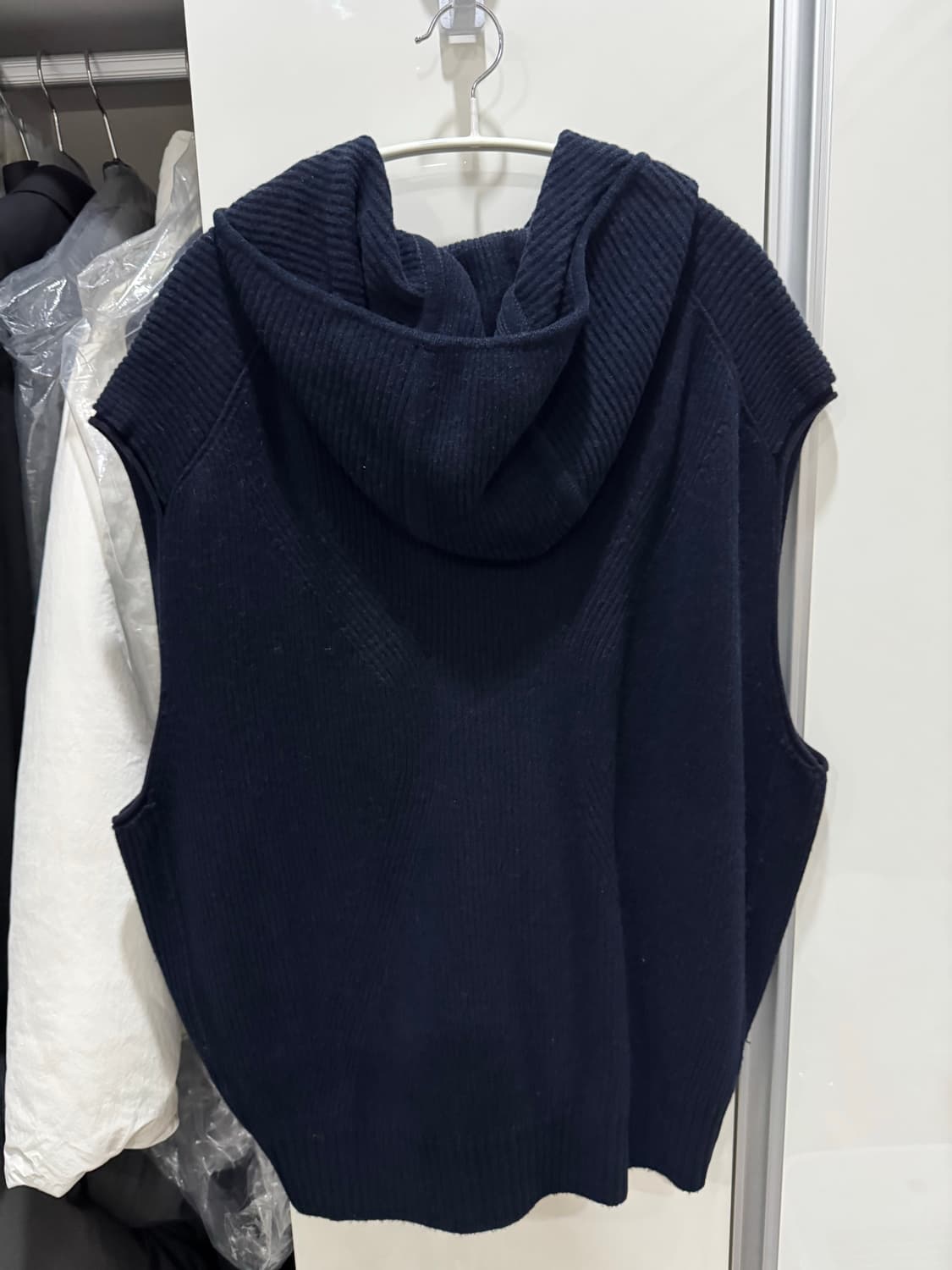 타임옴므 울 블렌드 후드 니트 베스트 105사이즈 상품이미지4