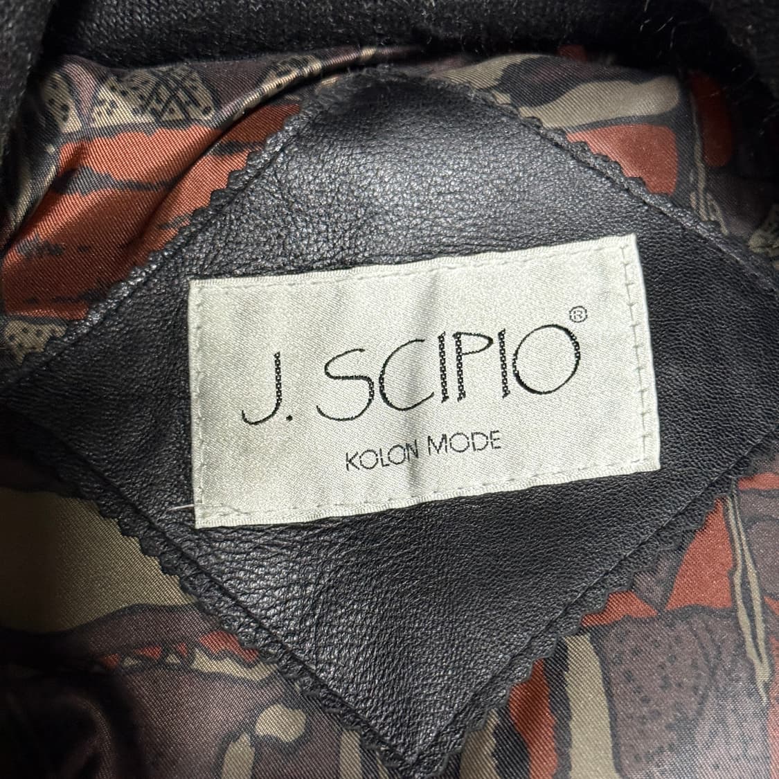 코오롱 100% 쉽스킨 퍼카라, 내피 탈 부착 양가죽 A2 봄버 자켓 상품이미지8