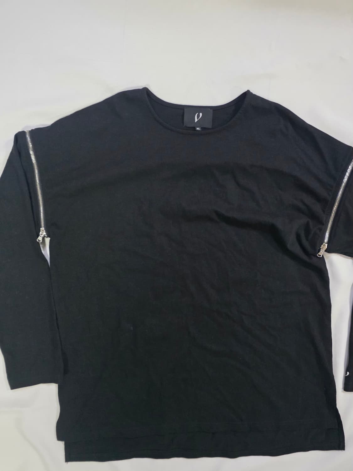 [Vibrate] 메탈 숄더 지퍼 롱슬리브 상품이미지2