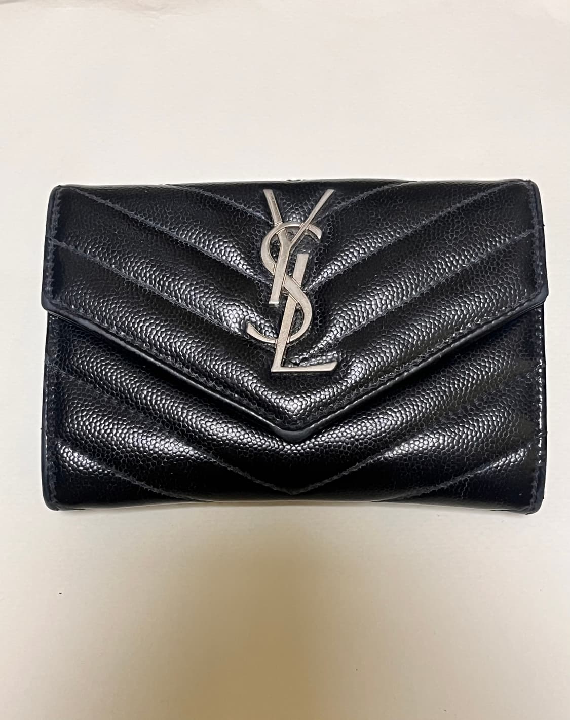 입생로랑 은장 블랙 반지갑(정품) 상품이미지1