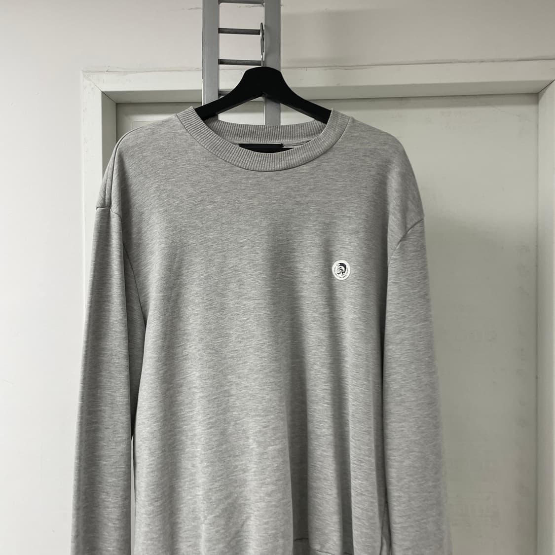 디젤 그레이 맨투맨 L 상품이미지2