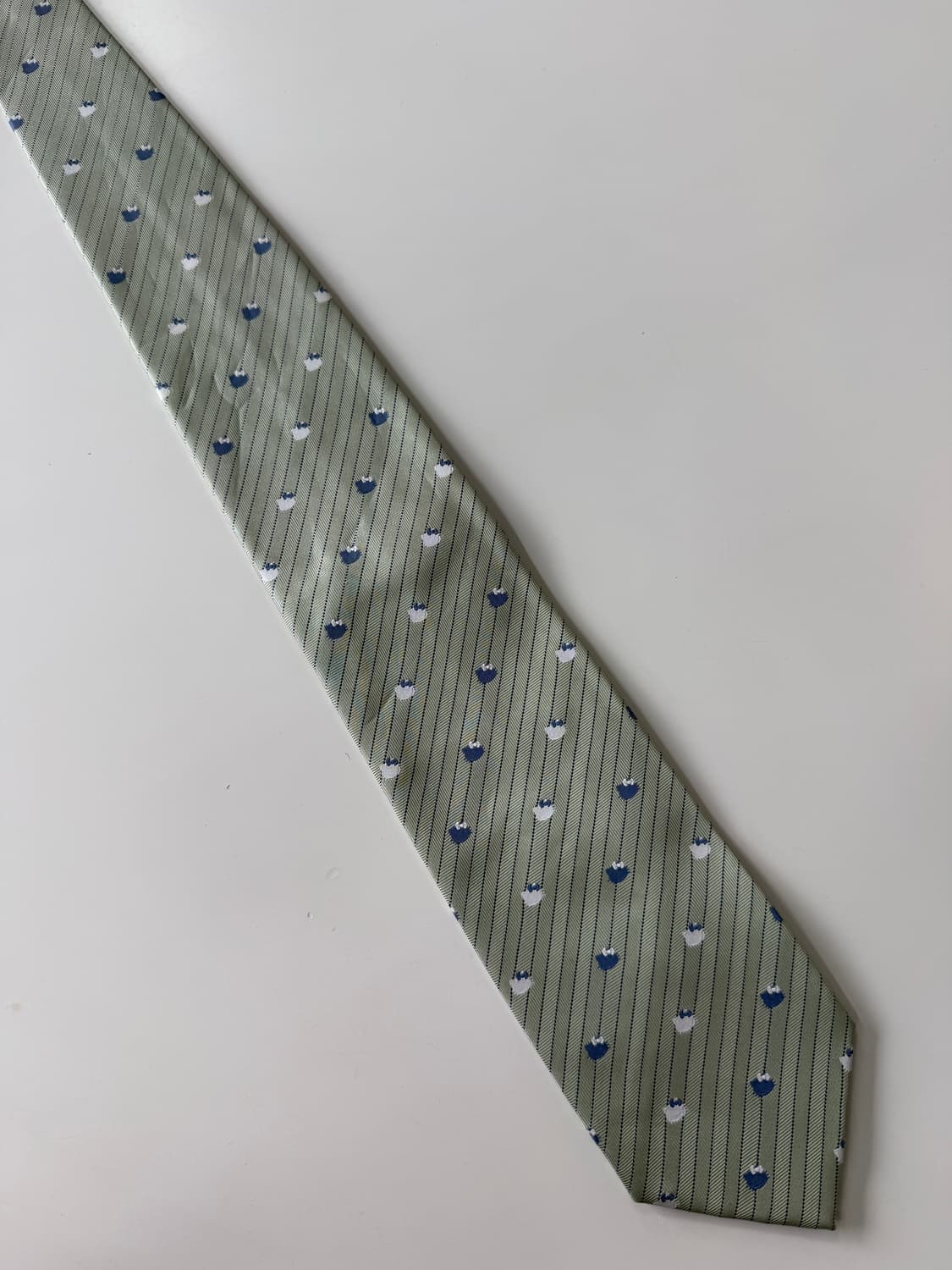 헬로키티 패턴 넥타이 8.5cm 상품이미지2