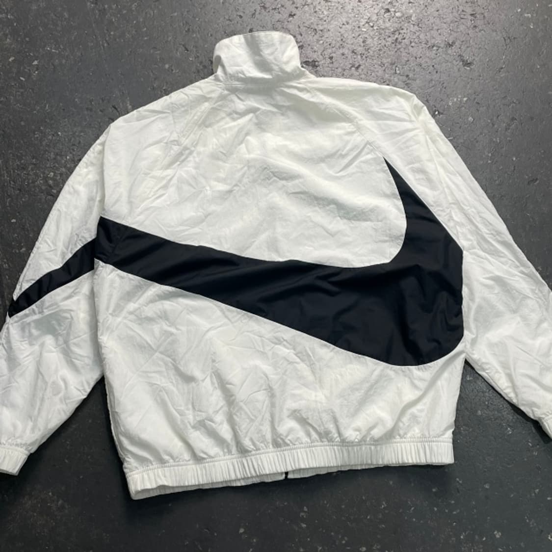 105 나이키 빅스우시 바람막이 상품이미지6