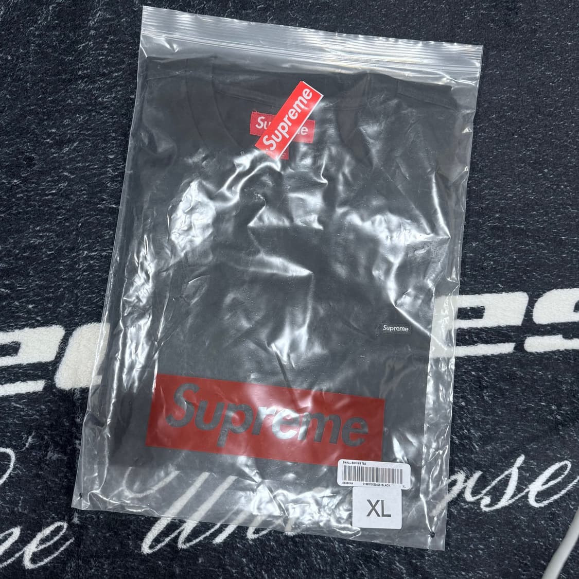 슈프림 스몰 박스 티셔츠 반팔 - 26SS XL 상품이미지3