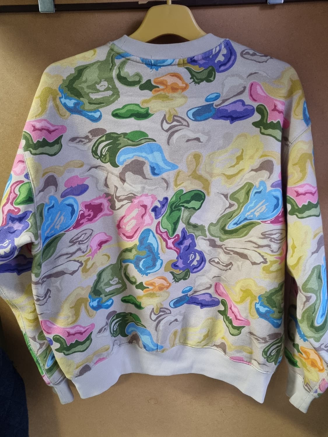 베이프 남성 기모 맨투맨  상품이미지2