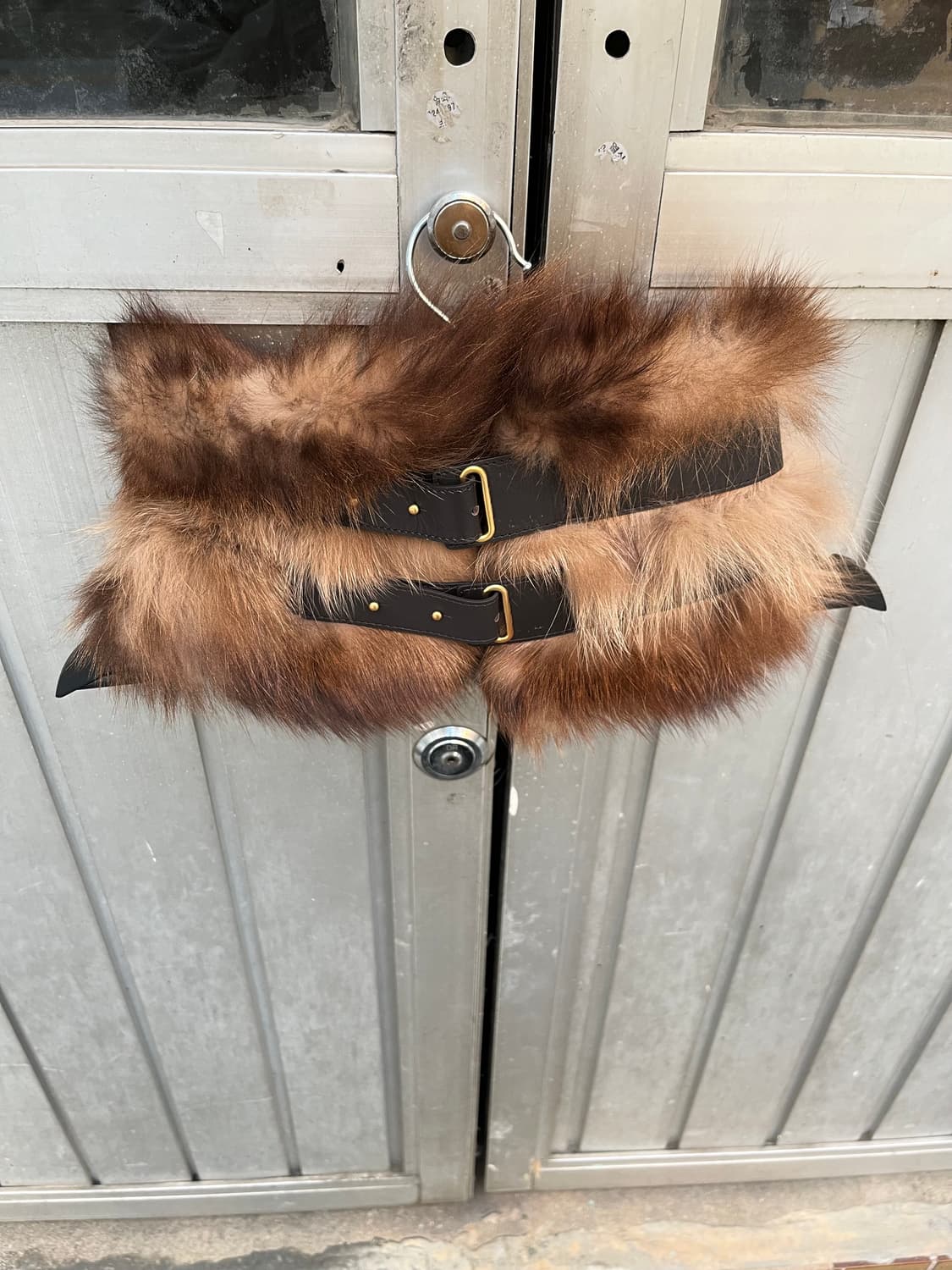 폭스 퍼 벨크로 목도리 상품이미지1