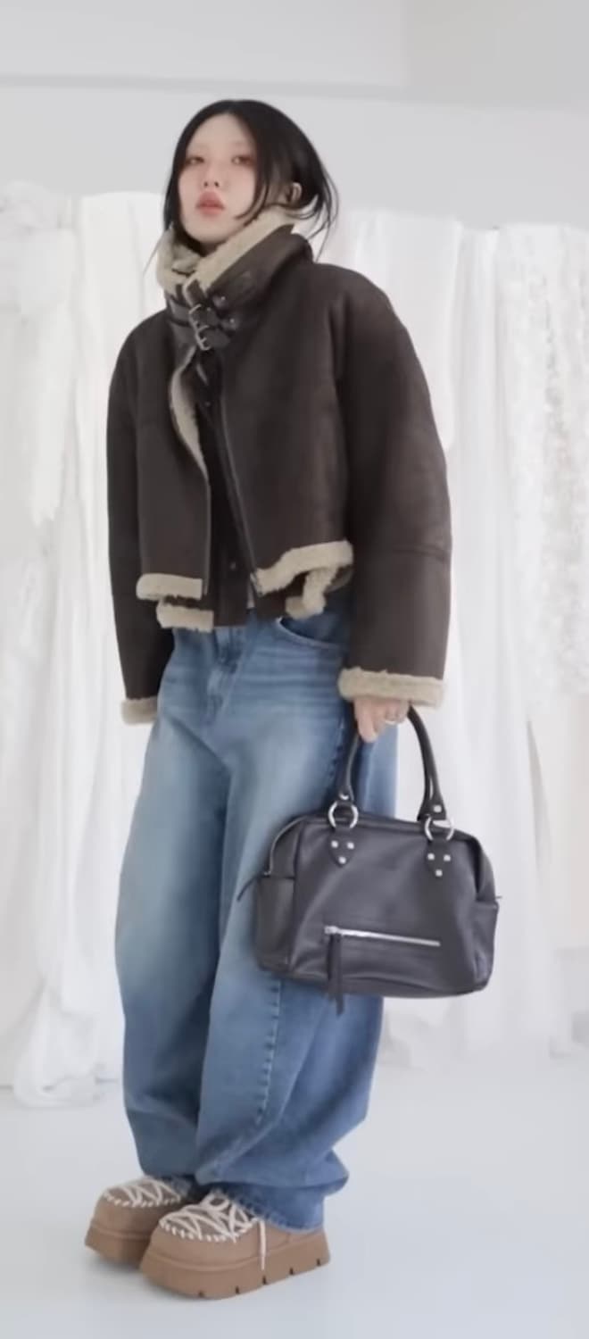 샌드뮤지엄 MAGAZINE BAG MINI [Dark Brown] 상품이미지5