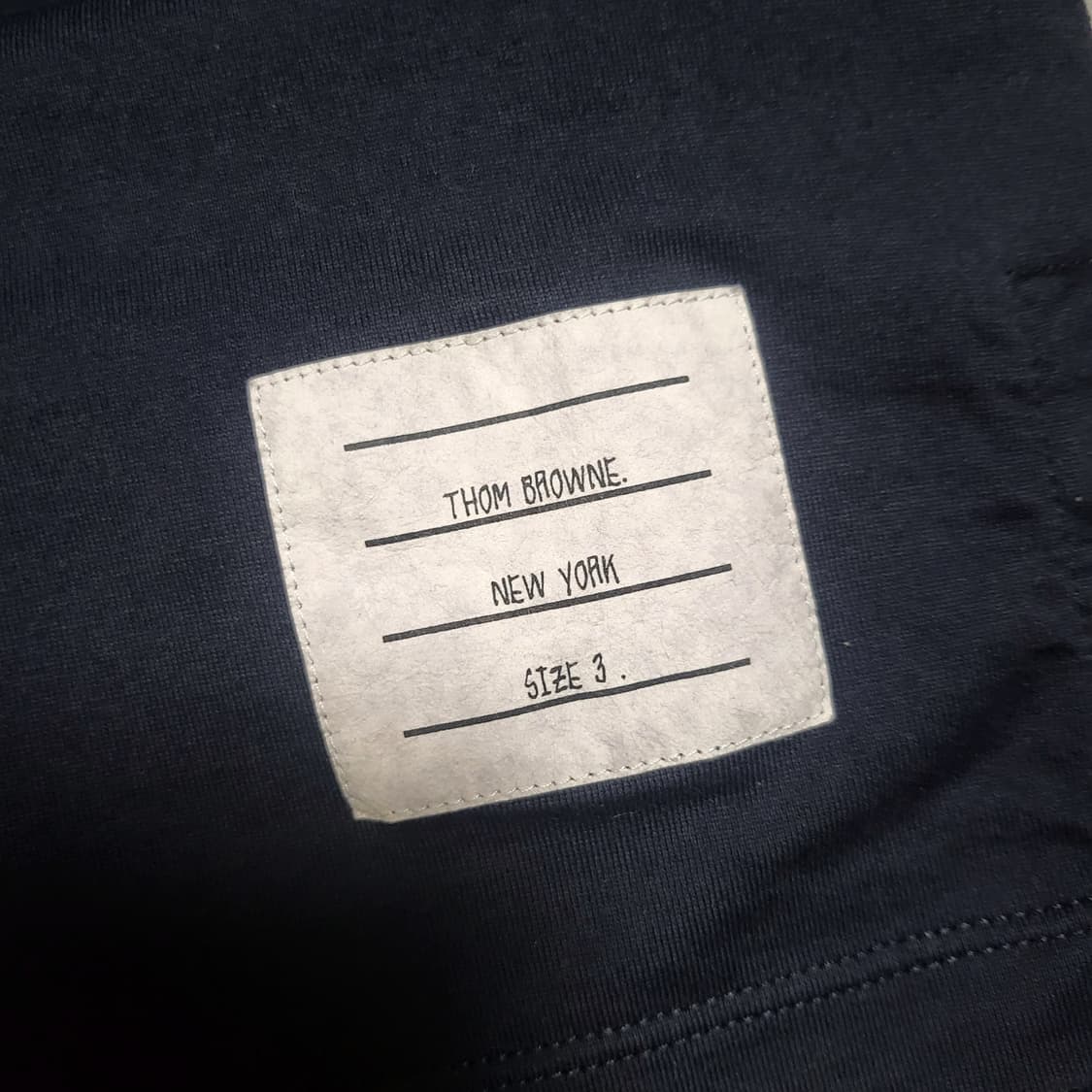 [정품] 3 / 톰브라운 포켓 반팔티  상품이미지3