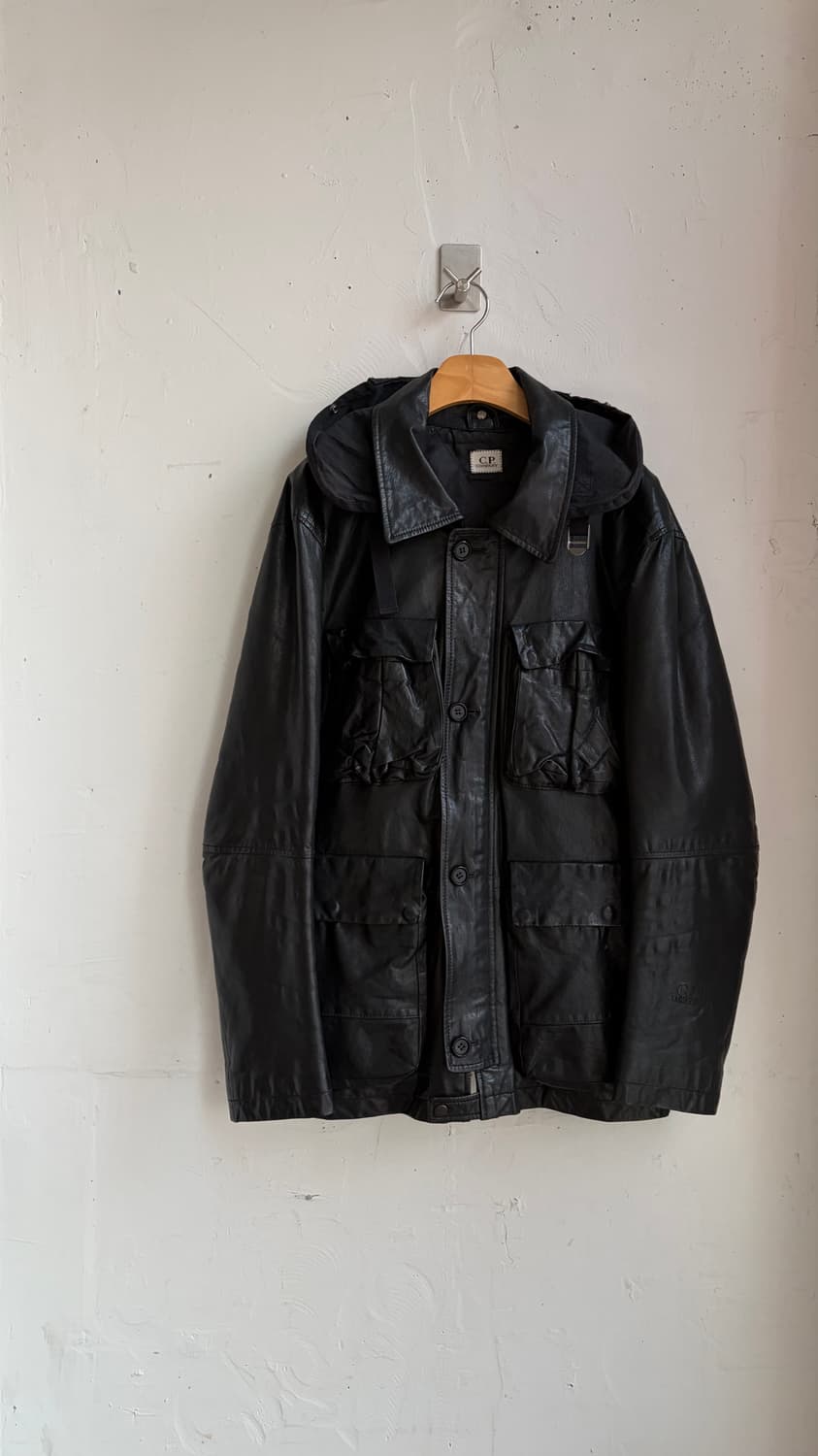 CP 컴퍼니 밀레 밀리아 레더 자켓 상품이미지1