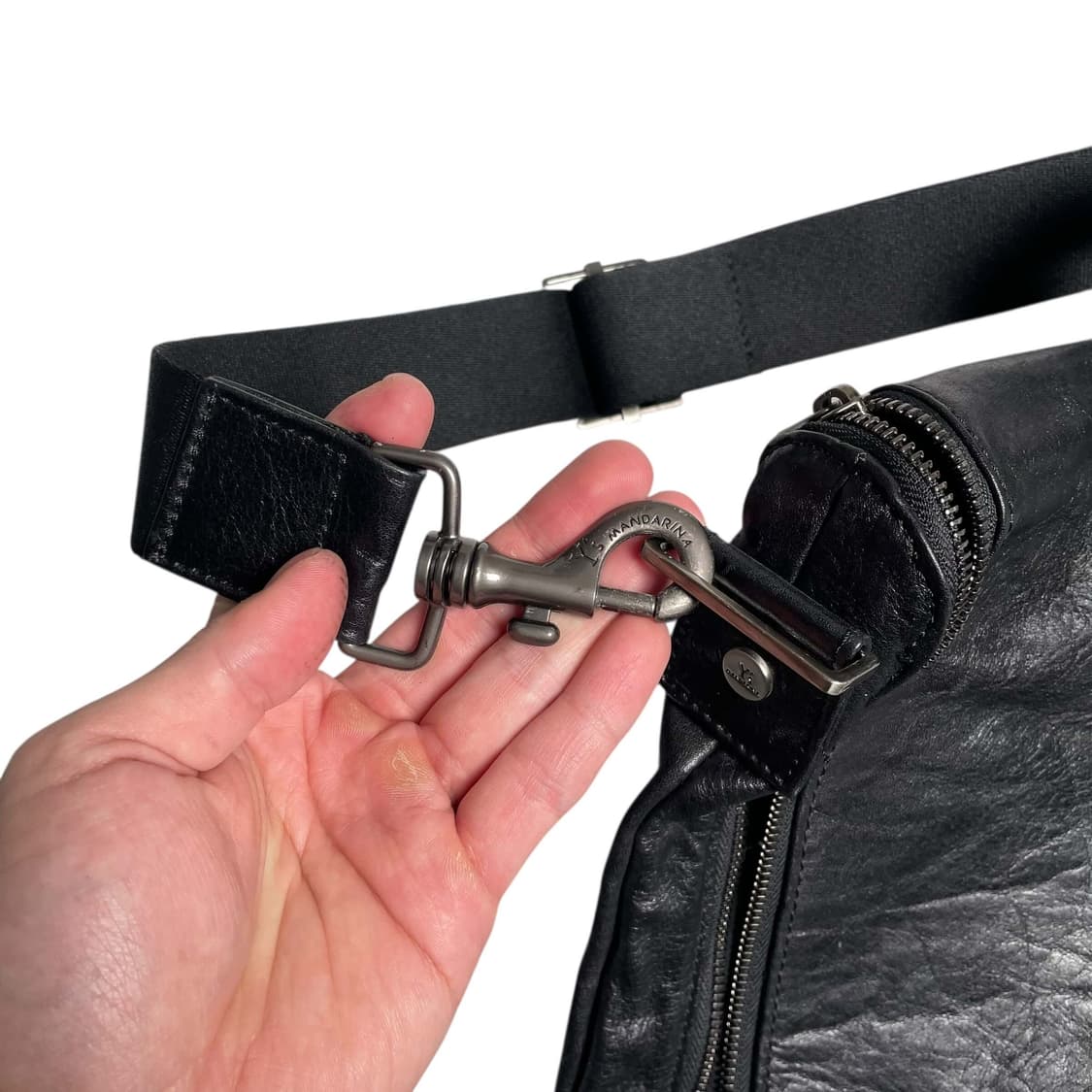 Y's 만다리나덕 맵 페인트 코팅 레더 백 상품이미지7