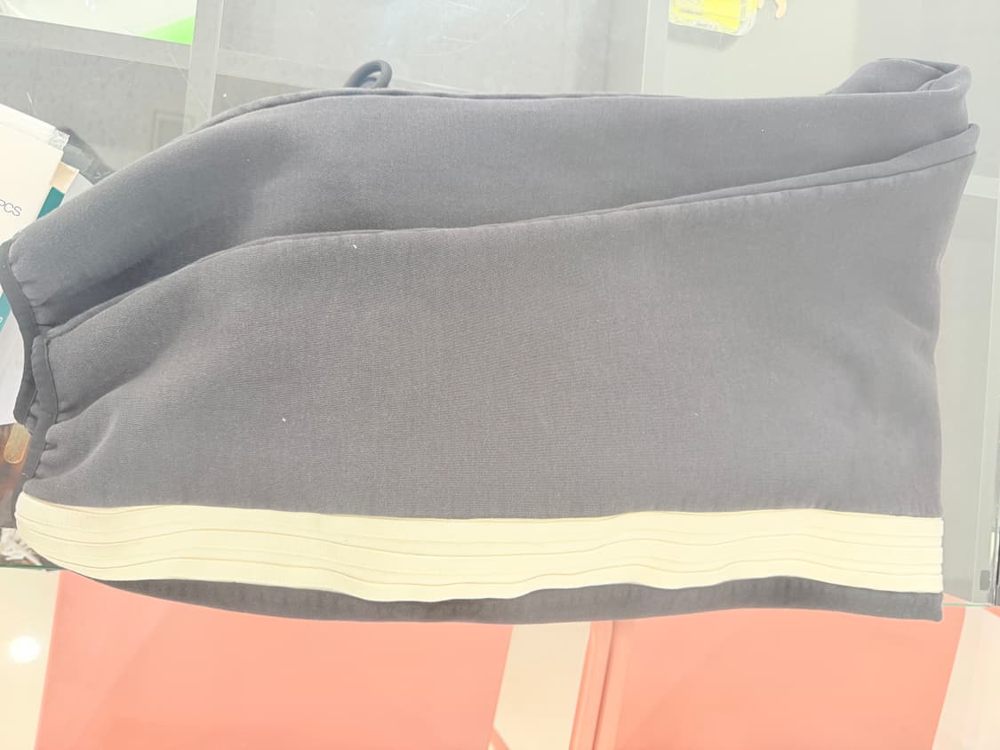 아디다스 피어오브갓 스웻팬츠 상품이미지2