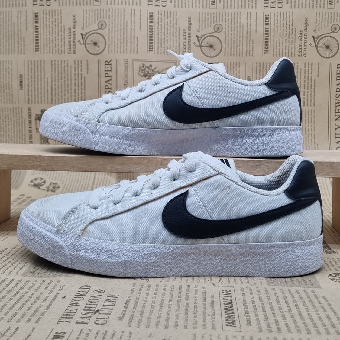 나이키 코트로얄 스니커즈250 상품이미지1