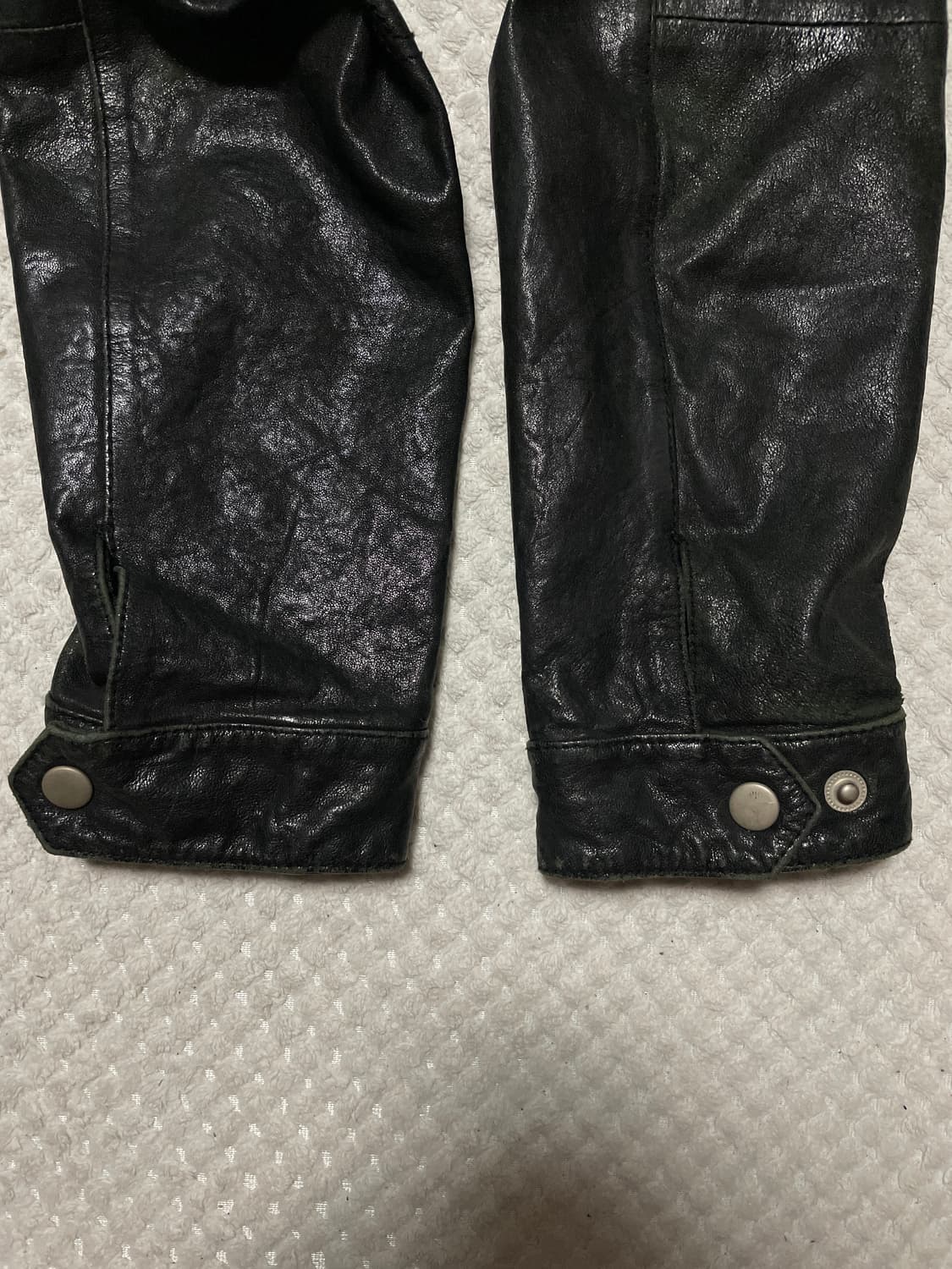 웨스턴 무드 2WAY 램스킨 양가죽 절개 포켓 레더 자켓 상품이미지7