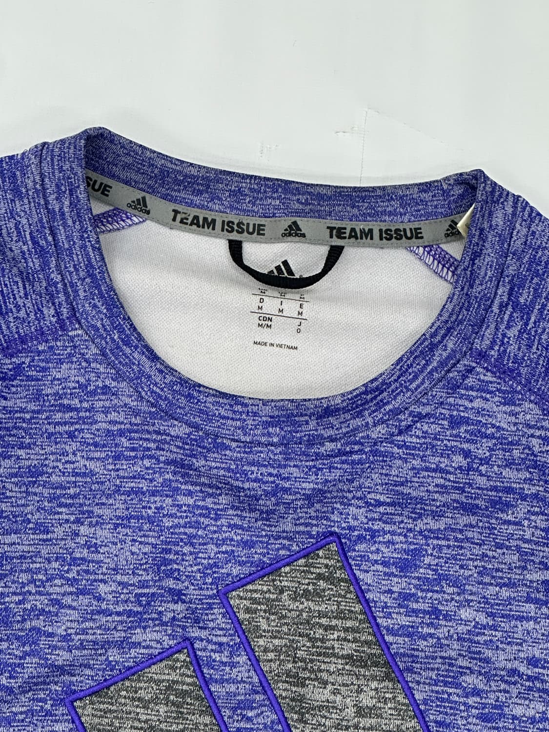 💜아디다스 빅로고 모자이크 맨투맨💜 기능성 스포티 루즈핏 빈티지 상품이미지5