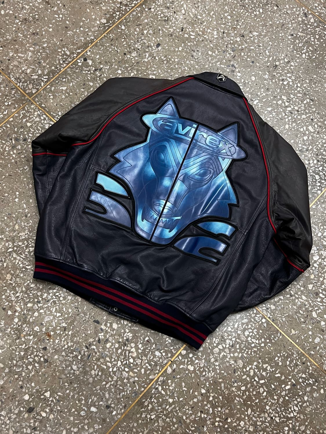 Avirex Wolf Cowhide Varsity Jacket  상품이미지1