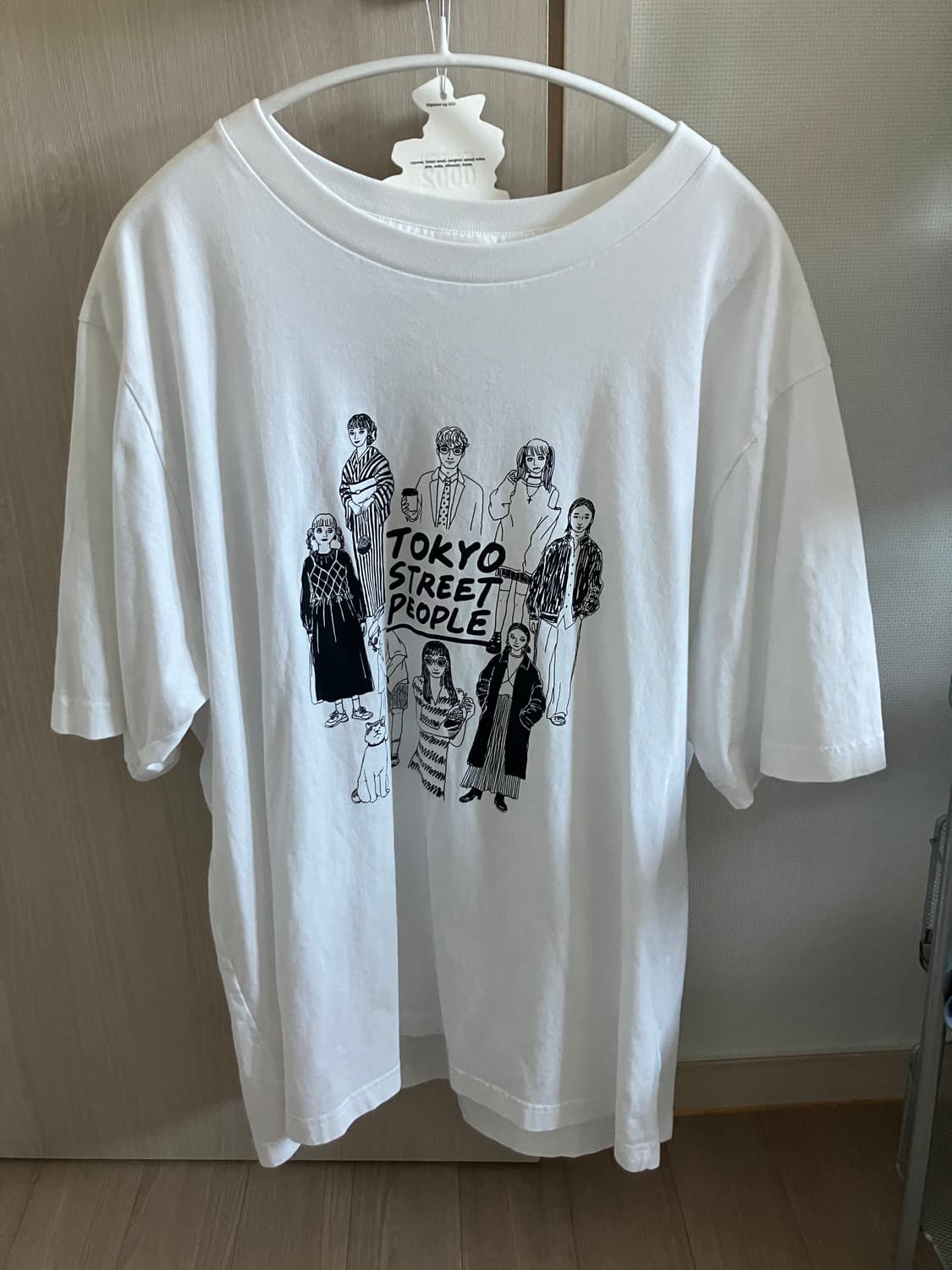 (XL) Gu 도쿄 스트릿 프린팅 티셔츠 상품이미지1